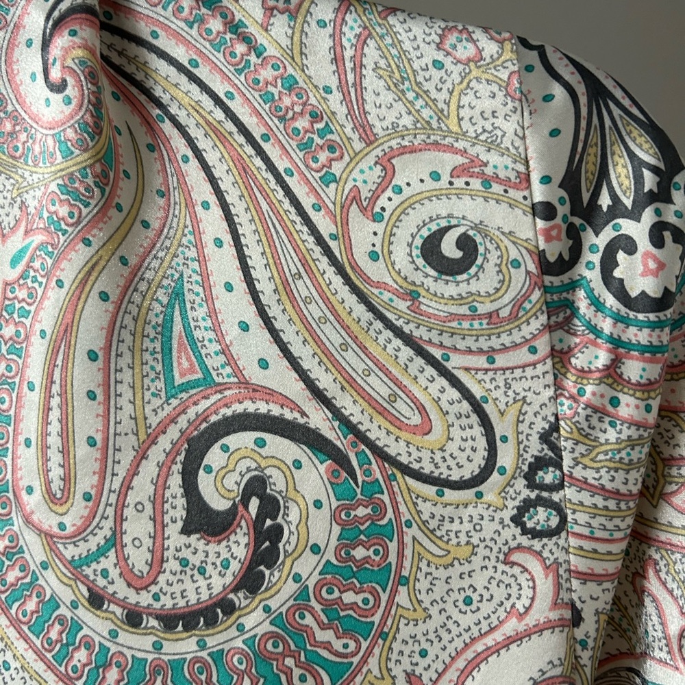Jo Intimates Paisley Robe - Picture 7 of 7